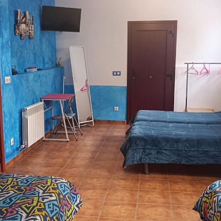 Hostal A La Sombra Del Laurel Navarrete Exterior foto