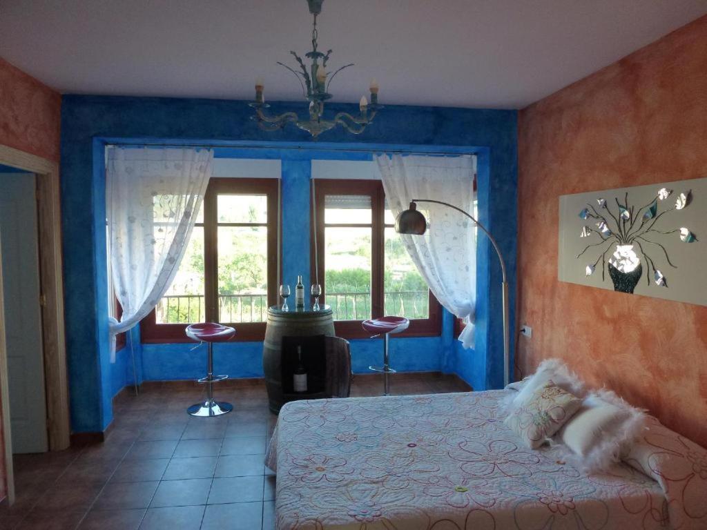 Hostal A La Sombra Del Laurel Navarrete Exterior foto
